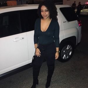 Meet your Posher, Jamari